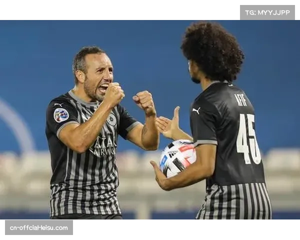 特写:时隔三年重返全英四强,西班牙老将马林赛后泪洒采访区 特写:时隔三年重返全英四强,西班牙老将马林赛后泪洒采访区